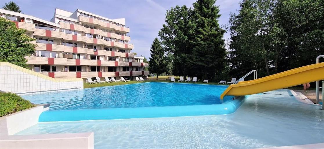 Pools, Sauna Und Balkon Mit Panoramablick سانكت انجلمار المظهر الخارجي الصورة