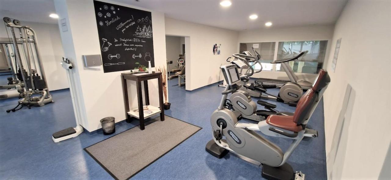 Pools, Sauna Und Balkon Mit Panoramablick سانكت انجلمار المظهر الخارجي الصورة